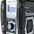Speakers & Radios | Makita XRM04B 18V LXT Cordless Lithium-Ion Bluetooth FM/AM Job Site Radio (Tool Only) image number 3