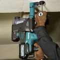Vacuums | Makita DX14 Dust Extractor Attachment with HEPA Filter Cleaning Mechanism image number 6