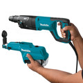 Rotary Hammers | Makita HR2661 7 Amp 1 in. D-Handle Rotary Hammer with HEPA Extractor image number 3