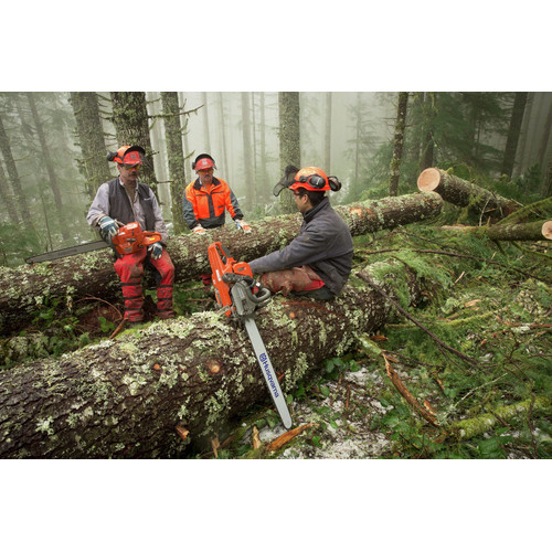 Chainsaws | Husqvarna 372XP 70.7cc 20 in. Gas Chainsaw (Certified) image number 0