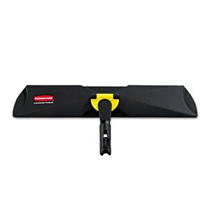 PRODUCTS | Rubbermaid Commercial HYGEN HYGEN 18 in. Quick Connect Single-Sided Plastic Wet/Dry Mop Frame - Black