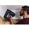 Finish Nailers | Factory Reconditioned Bosch GNH18V-16MAB12-RT 18V Brushless Lithium-Ion 16-Gauge Cordless Angled Finish Nailer Kit (2 Ah) image number 2
