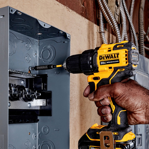 Dewalt DCD708C2 ATOMIC 20V MAX 12 in. Brushless Compact Drill Driver Kit