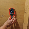 Klein Tools ET140 Pinless Moisture Meter for Drywall, Wood, and Masonry image number 3