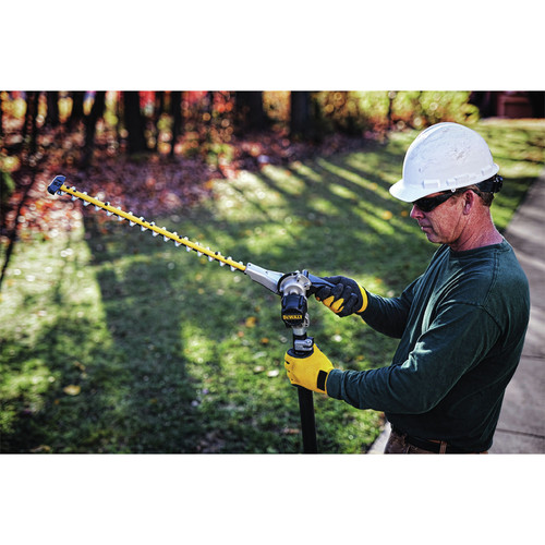 Dewalt pole hotsell hedge trimmer 40v