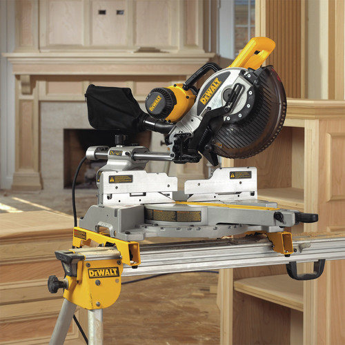 Dewalt DW717 10 in. Double Bevel Sliding Compound Miter Saw