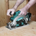 Circular Saws | Factory Reconditioned Makita XSS01T-R 18V LXT 5 Ah Cordless Lithium-Ion 6-1/2 in. Circular Saw Kit image number 12