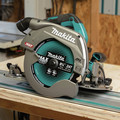 Makita GSH03Z 40V max XGT Brushless Lithium-Ion 9-1/4 in. Cordless AWS Capable Circular Saw with Guide Rail Compatible Base (Tool Only) image number 3