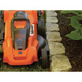 Black & Decker CM2043C 40V MAX Brushed Lithium-Ion 20 in. Cordless Lawn Mower Kit with (2) Batteries (2 Ah) image number 6