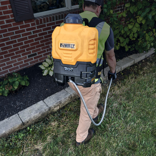 Dewalt outlet backpack vacuum
