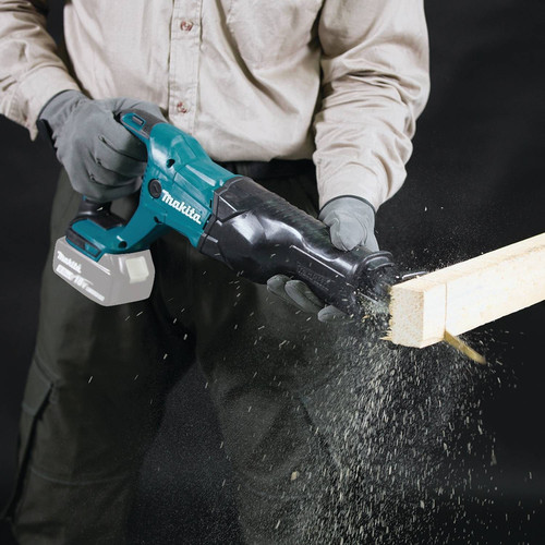 Makita 18v lxt cordless recipro saw xrj deals