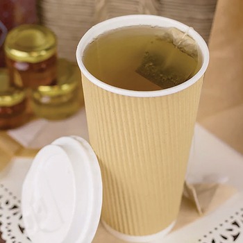 Karat C-KRC520 20 oz Ripple Hot Cups - Kraft/White (500/Carton)