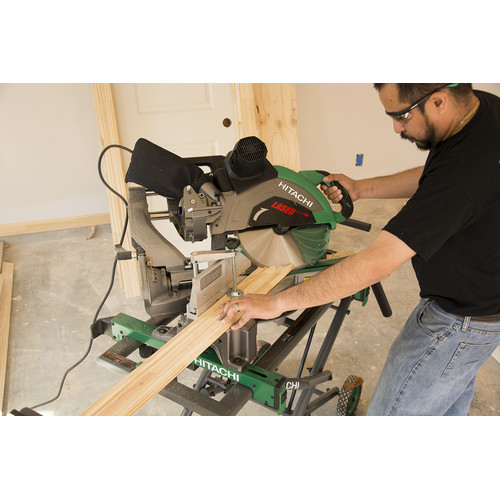 Hitachi 12 shop sliding miter saw