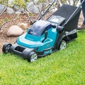 Push Mowers | Factory Reconditioned Makita XML05Z-R 18V X2 (36V) LXT Brushed Lithium-Ion 17 in. Cordless Residential Lawn Mower (Tool Only) image number 5