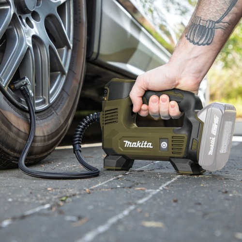 Makita Outdoor Adventure 18V LXT Brushed Lithium-Ion Cordless Inflator ...