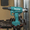 Auto Body Repair | Makita XVR02Z 18V LXT Lithium-Ion Brushless Cordless Rivet Tool (Tool Only) image number 5
