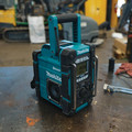 Makita XRM10 18V LXT/12V Max CXT Lithium-Ion Cordless Bluetooth Job Site Charger/Radio (Tool Only) image number 10