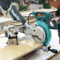 Miter Saws | Makita LS1018 13 Amp 10 in. Dual Slide Compound Miter Saw image number 3