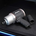 AirBase EATIWH7S1P 3/4 in. Drive 1,100 ft-lb. Industrial Extreme Duty Air Impact Wrench image number 3