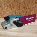 Belt Sanders | Makita 9404 4 in. x 24 in. Variable Speed Belt Sander image number 2