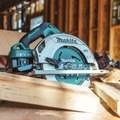 New Year New Savings! Save $25 off $150 | Makita XSH06PT 18V X2 (36V) LXT Brushless Lithium-Ion 7-1/4 in. Cordless Circular Saw Kit with 2 Batteries (5 Ah) image number 18