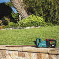 Hedge Trimmers | Makita XHU08T 18V LXT Lithium-Ion Brushless Cordless 30 in. Hedge Trimmer Kit (5 Ah) image number 9