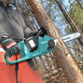 Makita XCU04PT 18V X2 (36V) LXT Brushless Lithium-Ion 16 in. Cordless Chain Saw Kit with 2 Batteries (5 Ah) image number 11