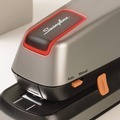 Office Jansan | Swingline S7048208A 20-Sheet Capacity Optima 20 Electric Stapler - Silver image number 7