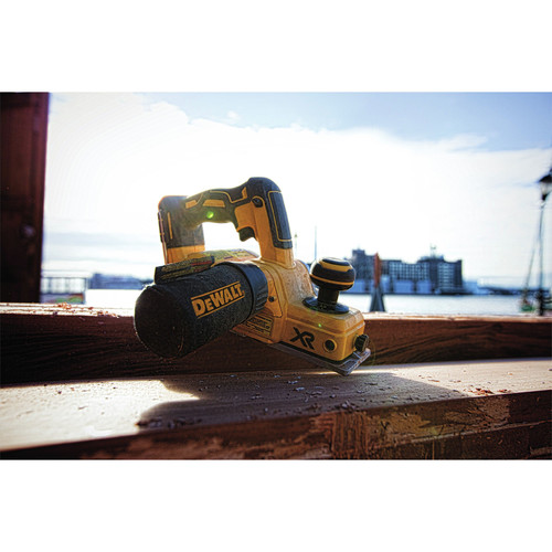 Dewalt DCP580B 20V MAX Brushless LithiumIon 314 in. Planer (Bare Tool)