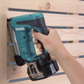 Crown Staplers | Makita XTS01Z 18V LXT Lithium-Ion 3/8 in. Crown Stapler (Tool Only) image number 7