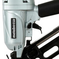 Finish Nailers | Metabo HPT NT65MA4M 15-Gauge 2-1/2 in. Angled Finish Nailer Kit image number 4