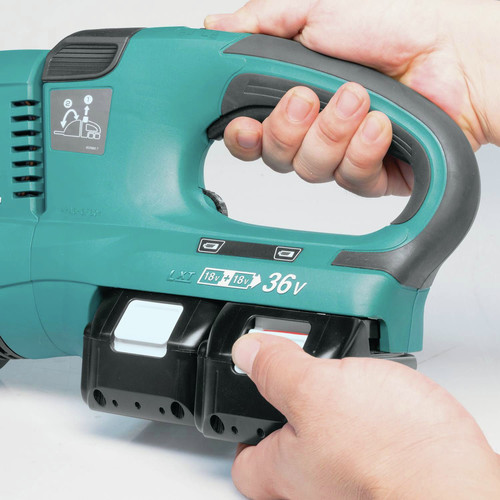 Factory Reconditioned Makita 18V X2 LXT 5.0 Ah Hedge Trimmer Kit