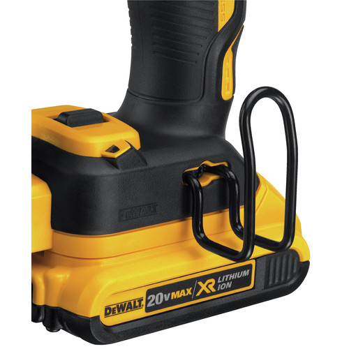 Dewalt 20V MAX 2.0 Ah Cordless Lithium Ion 16 Gauge 2 1 2 in. 20 Degree Angled Finish Nailer Kit