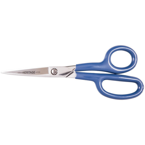 St. Patrick's Day Mystery Offer | Klein Tools 717C 7-7/8 in. Curved Carpet Coated Napping Shear image number 0