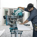 Makita GSL04M1 40V max XGT Brushless Lithium-Ion 12 in. Cordless AWS Capable Dual-Bevel Sliding Compound Miter Saw Kit (4 Ah) image number 2