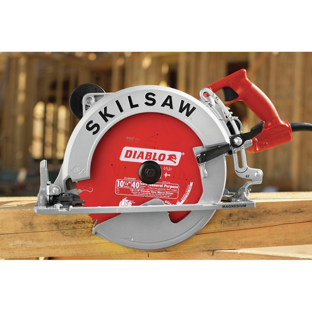 SKILSAW Sawsquatch 15 Amp 101/4 in. Magnesium Worm Drive Circular Saw with Twist Lock