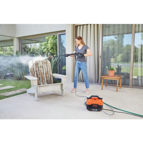 Black & Decker BEPW1600 1600 max PSI 1.2 GPM Corded Cold Water Pressure  Washer