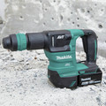 Specialty Tools | Makita XKH01TJ 18V LXT Lithium-Ion Brushless AVT Cordless Power Scraper Kit, accepts SDS-PLUS (5 Ah) image number 7