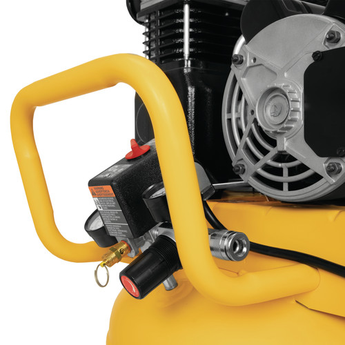 Dewalt 25 hot sale gallon air compressor
