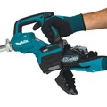 Specialty Tools | Makita GRV01M1 40V max XGT Brushless Lithium-Ion 5-1/2 ft. Cordless Concrete Vibrator Kit (4 Ah) image number 6