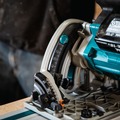 New Year New Savings! Save $25 off $150 | Makita XPS01PTJ 18V X2 (36V) LXT Brushless Lithium-Ion 6-1/2 in. Cordless Plunge Circular Saw Kit with 2 Batteries (5 Ah) image number 23