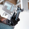 Makita SK106GDNAX 12V max CXT Lithium-Ion Cordless Self-Leveling Cross-Line/4-Point Green Beam Laser Kit (2 Ah) image number 4