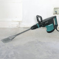 Demolition Hammers | Factory Reconditioned Makita HM1203C-R 20 lb. SDS-Max Demolition Hammer with Case image number 2