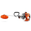 String Trimmers | Husqvarna 970796102 0.8 HP 122L 17 in. Straight-Shaft Gas String Trimmer image number 0