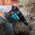Demolition Hammers | Makita GMH02PM 80V max XGT (40V max X2) Brushless Lithium-Ion 28 lbs. Cordless AWS Capable AVT Demolition Hammer Kit with 2 Batteries (4 Ah) image number 9