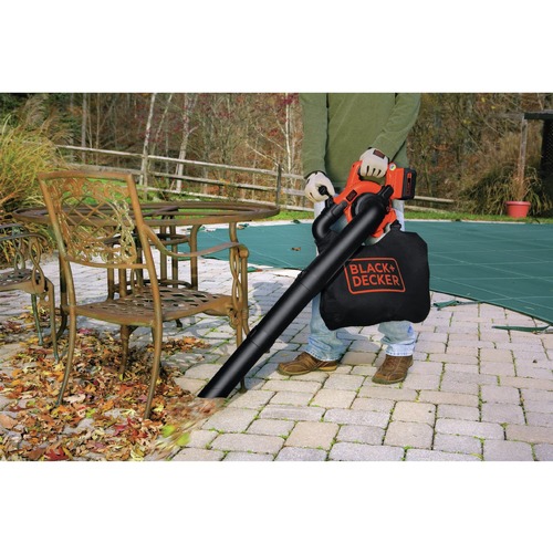 Black + Decker 20V MAX* Lithium POWERBOOST Sweeper - LSW321