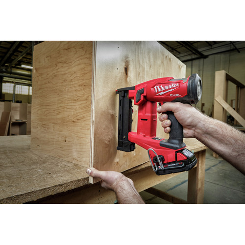 Milwaukee 2749 20 M18 Fuel Lithium Ion 18 Gauge 1 4 In Cordless Narrow Crown Stapler Tool Only Cpo Outlets