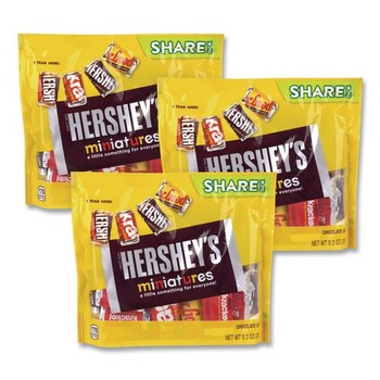 Green Rabbit 21490 10.4 oz. Bag Miniatures Variety Share Pack - Assorted Chocolates (3/Pack)