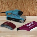 Belt Sanders | Factory Reconditioned Makita 9404-R 8.8 Amp Variable Speed 4 in. x 24 in. Corded Belt Sander image number 2