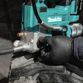 Grease Guns | Makita XPG01SR1 18V LXT Lithium-Ion Cordless Grease Gun Kit (2 Ah) image number 7